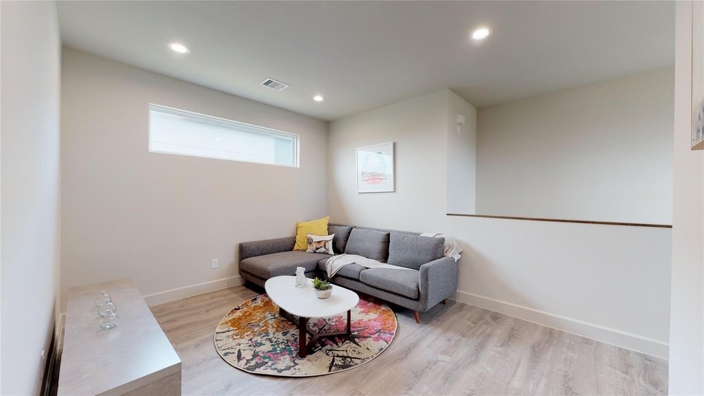 5726 Rucio Lane - Photo 15