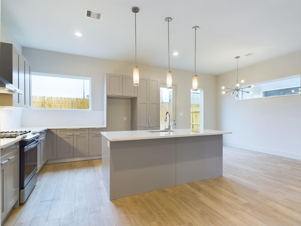 5726 Rucio Lane - Photo 12