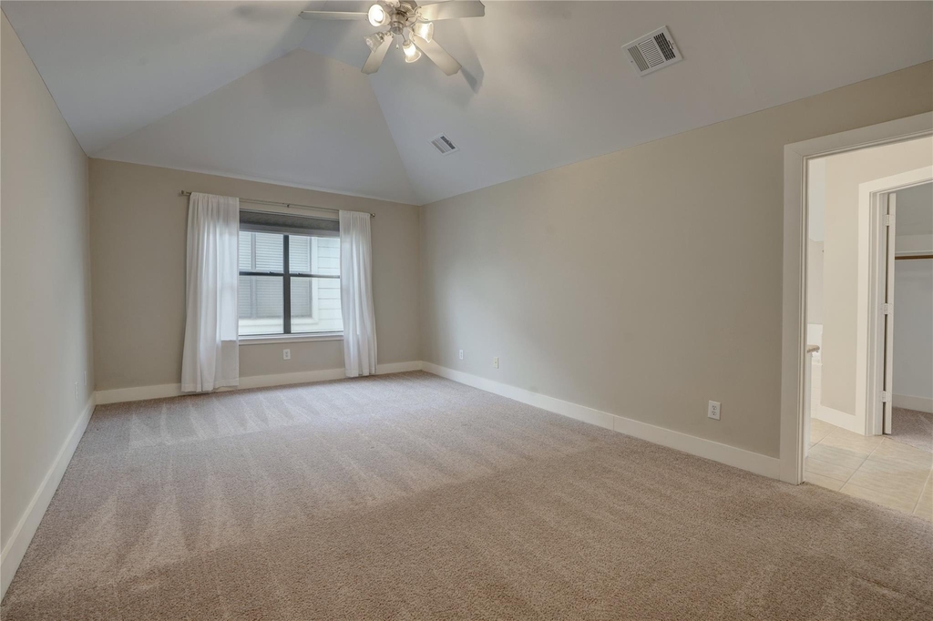 5911 Petty Street - Photo 8