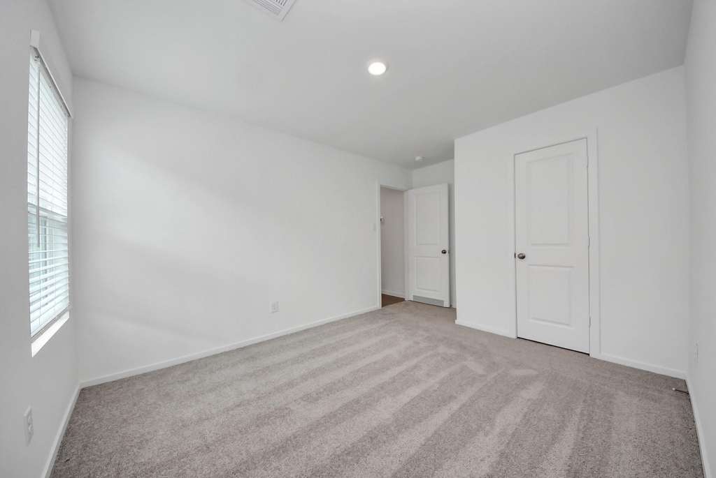 1219 Charlotte Way - Photo 18