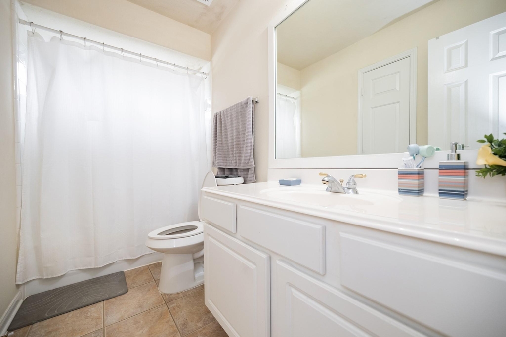 1823 Blue Water Bay Drive - Photo 31
