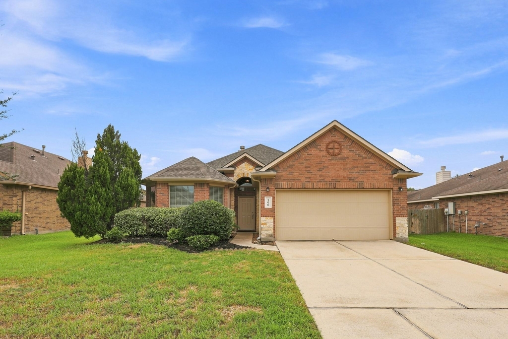 506 Carson Ridge Drive - Photo 0