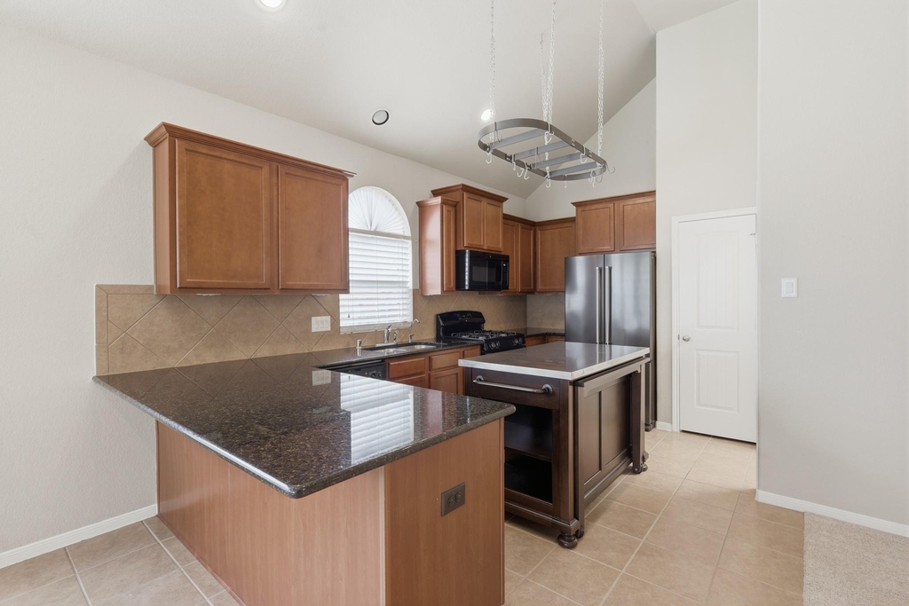 506 Carson Ridge Drive - Photo 9