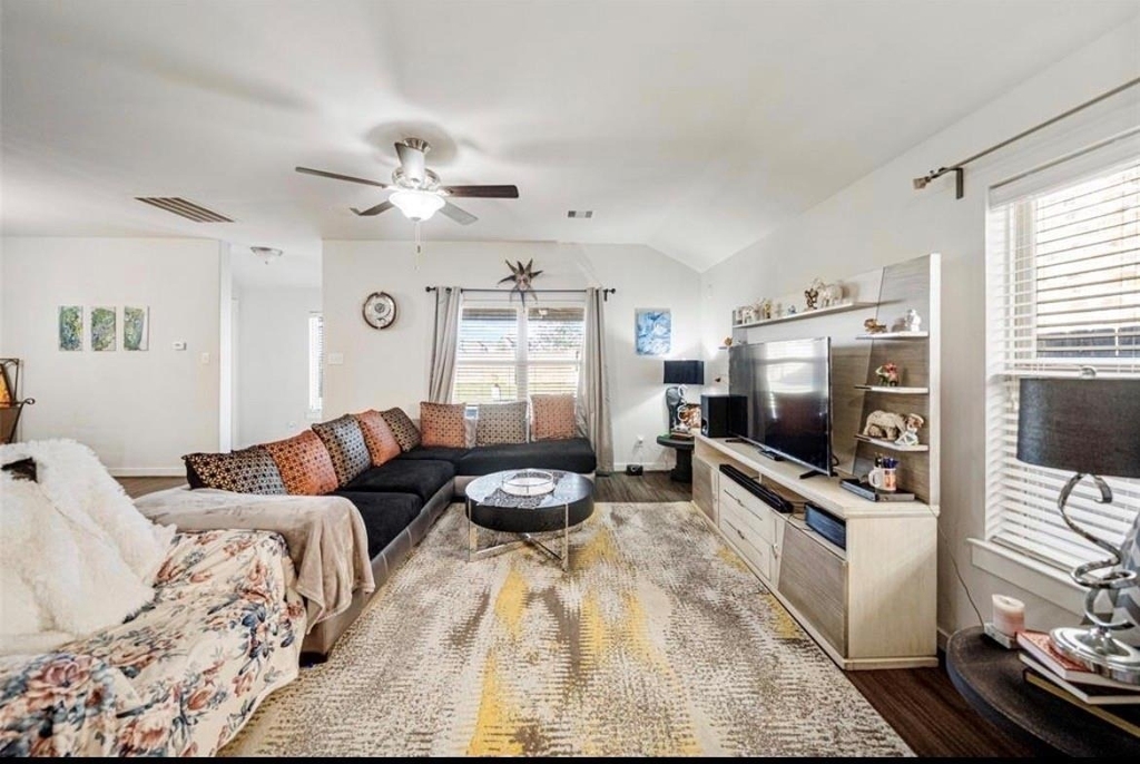 15419 Royce Holly Drive - Photo 11