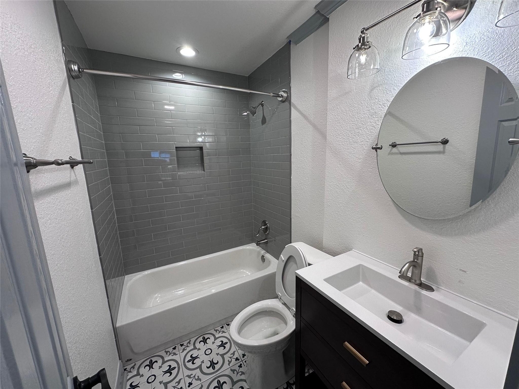 5315 Avenue R - Photo 10