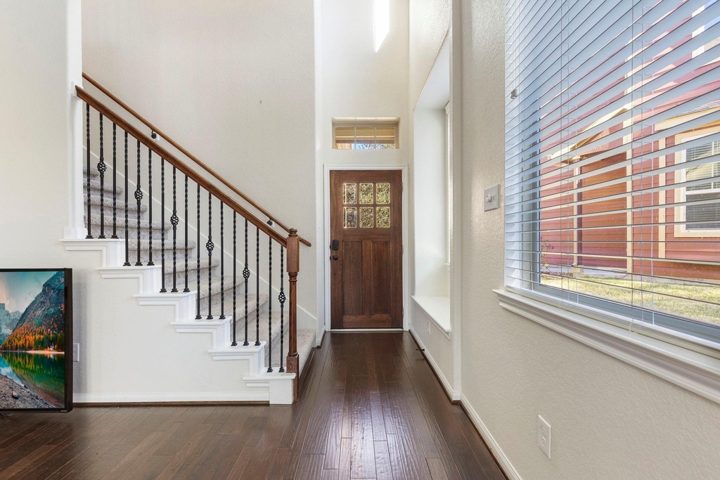 122 Cheswood Manor Drive - Photo 4