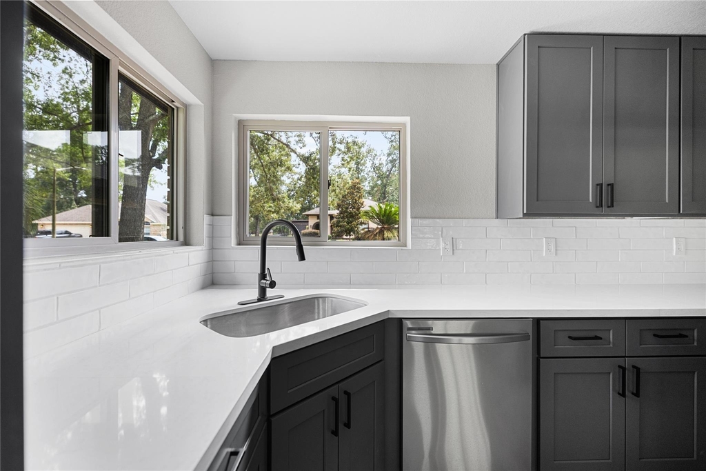 15 Presidio Road - Photo 6