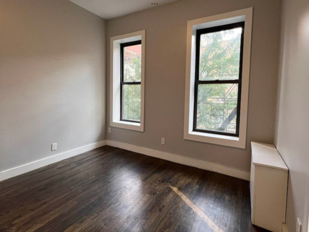 338 West 49th Street - Photo 1
