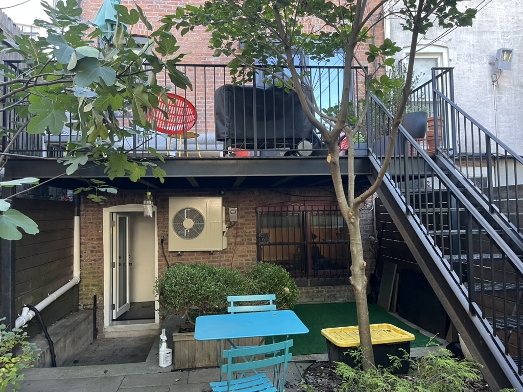 219 33rd Street - Photo 16