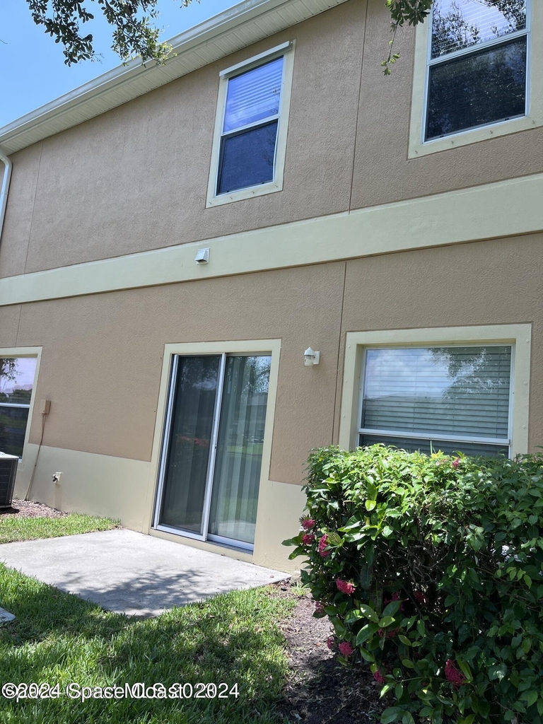2755 Revolution Street - Photo 20