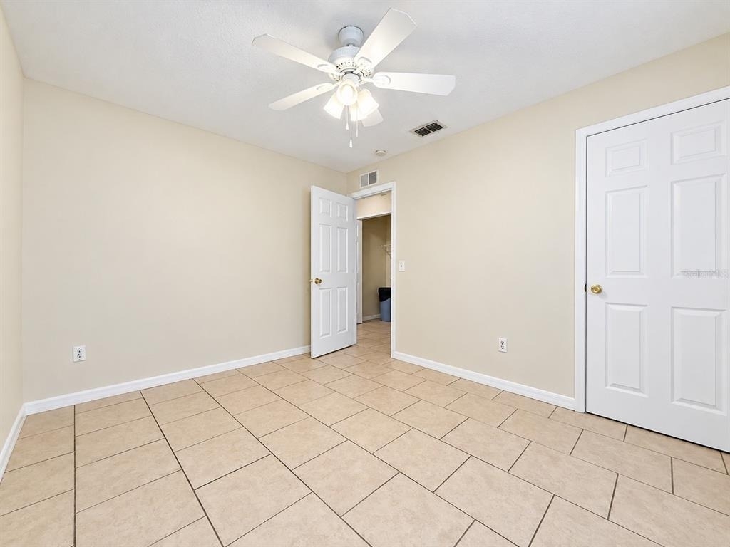 1210 E Holland Avenue - Photo 16