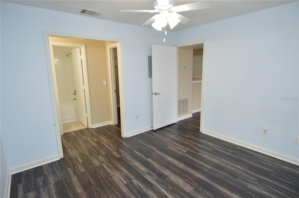 11901 4th Street N - Photo 37
