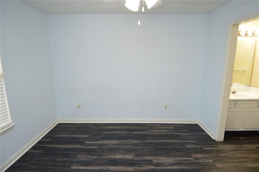 11901 4th Street N - Photo 28