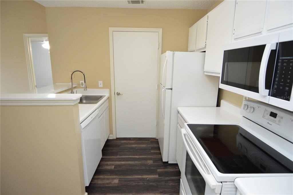 11901 4th Street N - Photo 7
