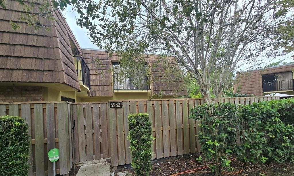 5263 Brook Court - Photo 0