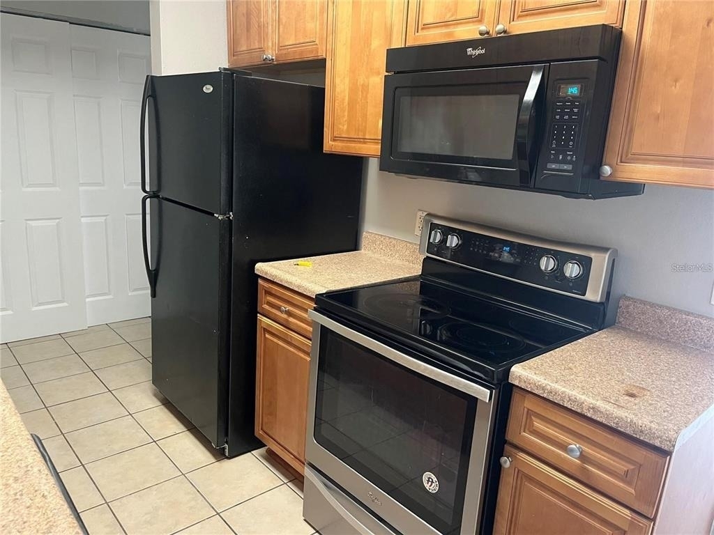 1695 Lee Road - Photo 8