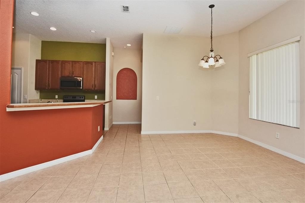 5911 Winchester Isle Road - Photo 10