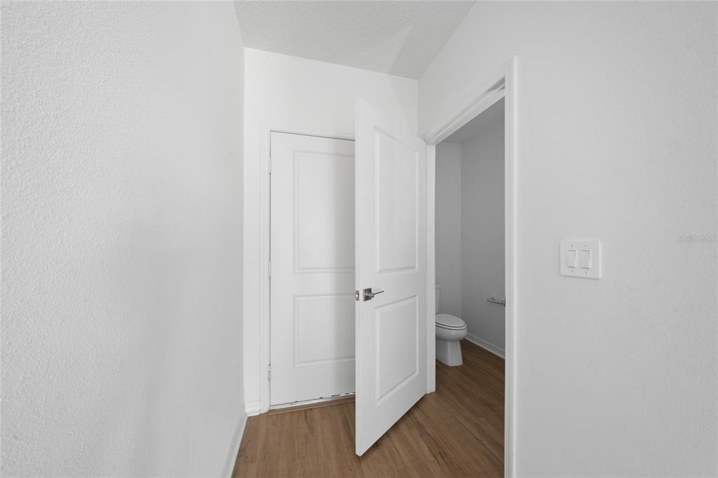 9425 Westside Hills Drive - Photo 6