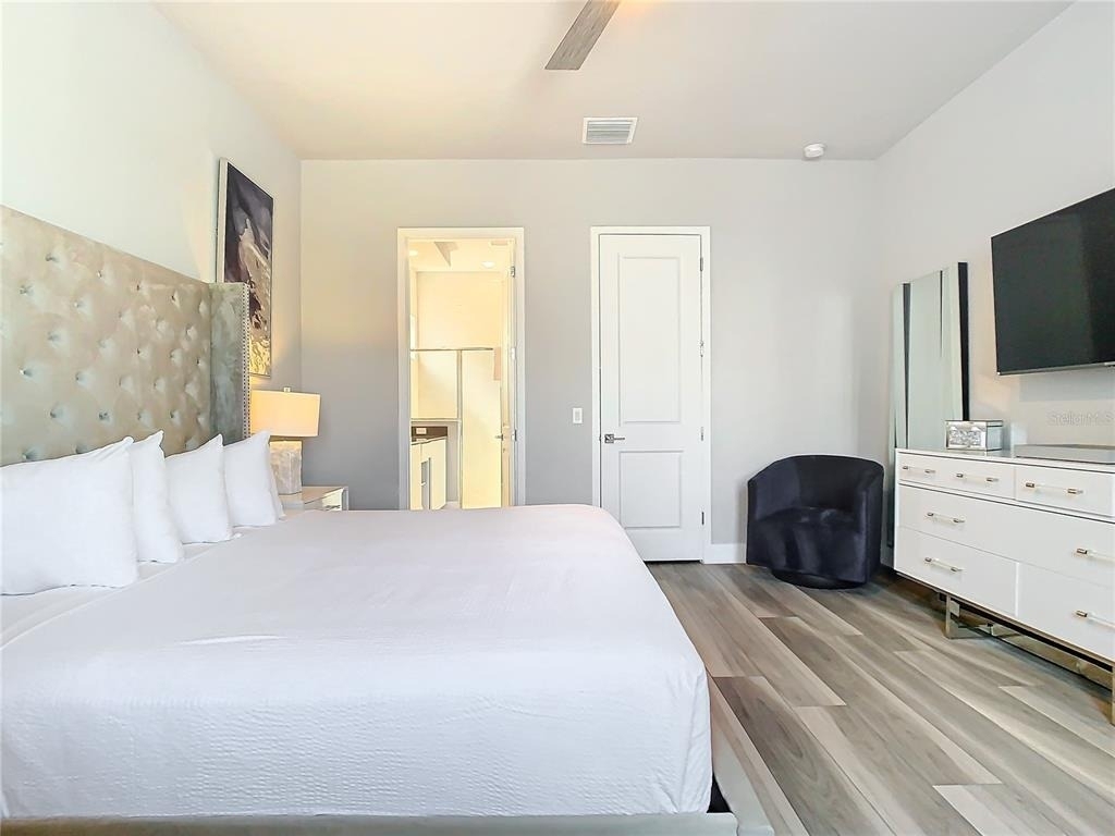 7770 Sandy Ridge Drive - Photo 11