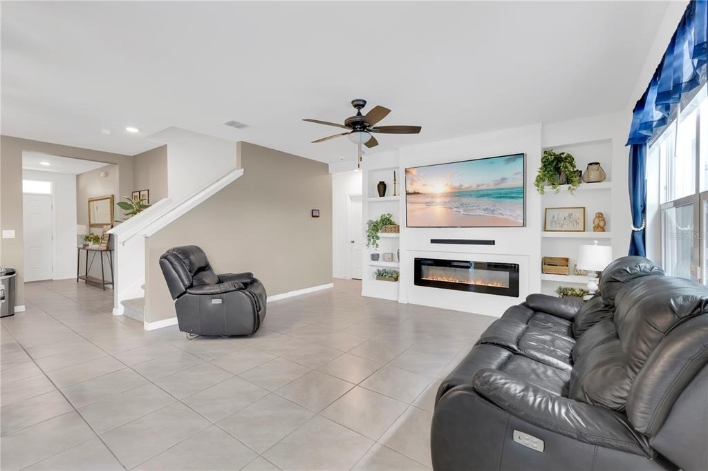 473 Archway Place - Photo 4