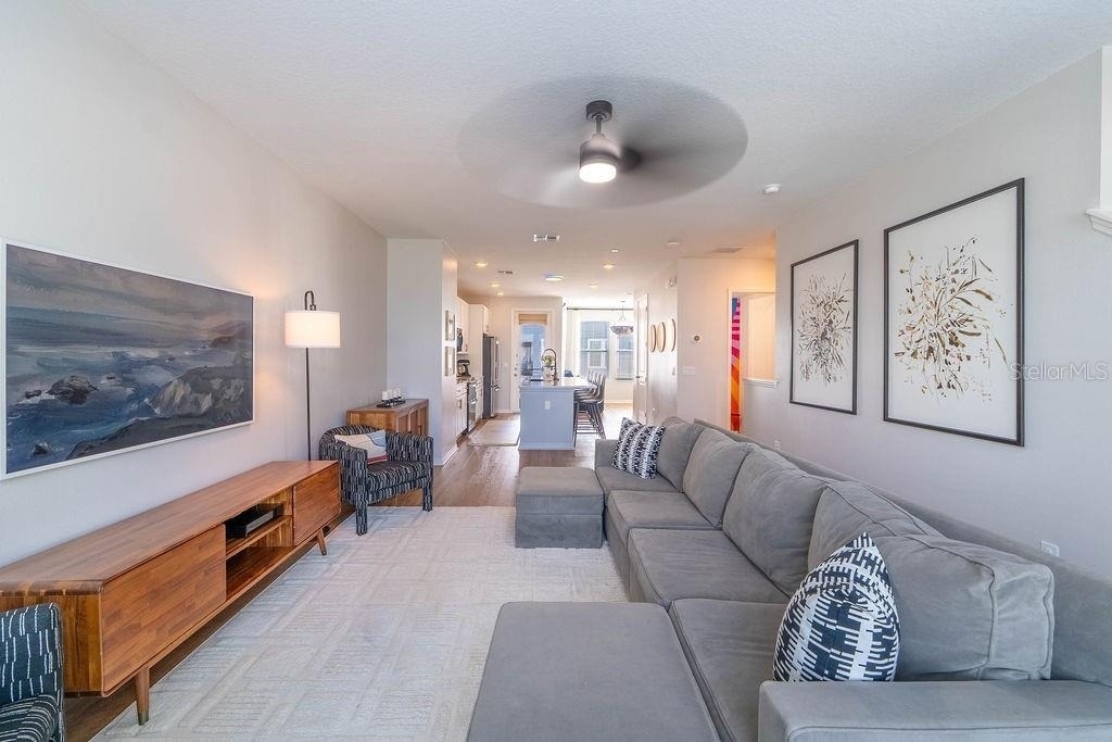 12941 Gabor Avenue - Photo 8