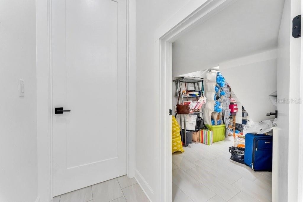 10468 Sw 32nd Avenue - Photo 18