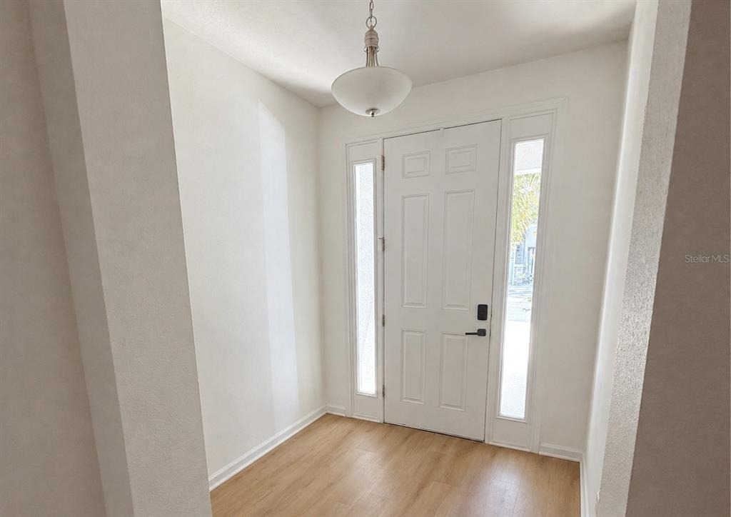 8653 Palmer Park Circle - Photo 1