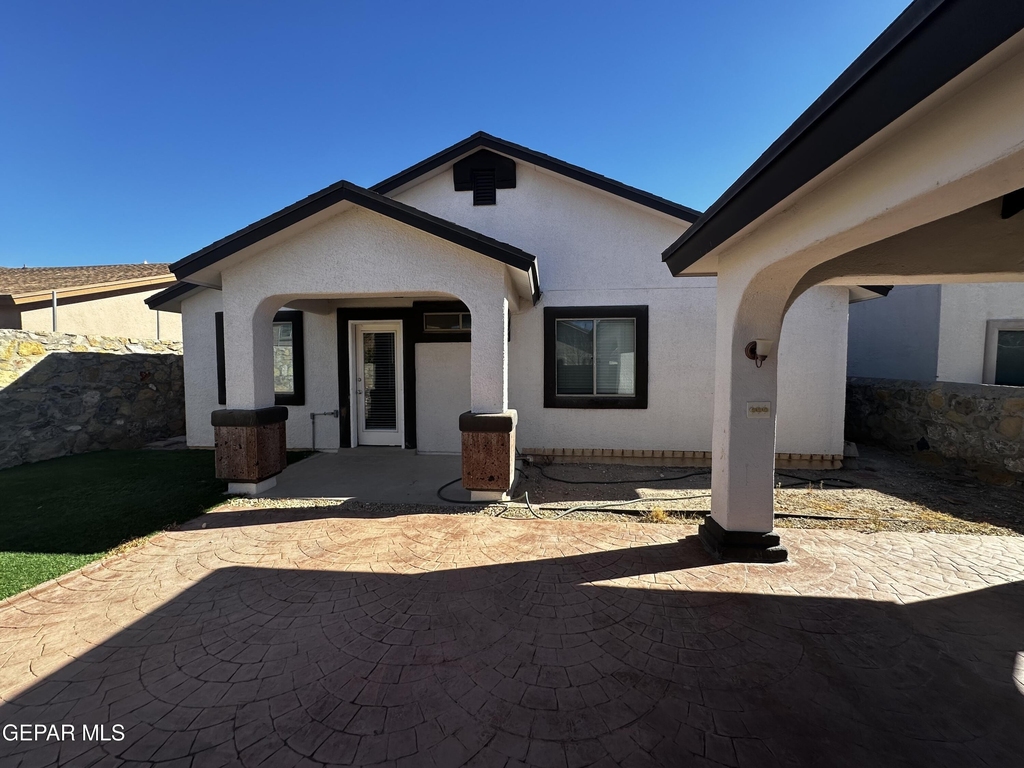 2405 Sparrow Point Street - Photo 17