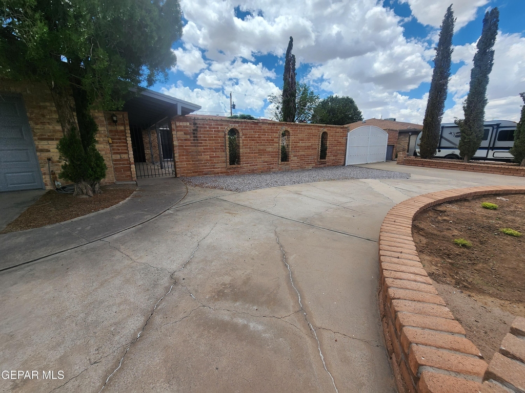 9008 Turrentine Drive - Photo 60
