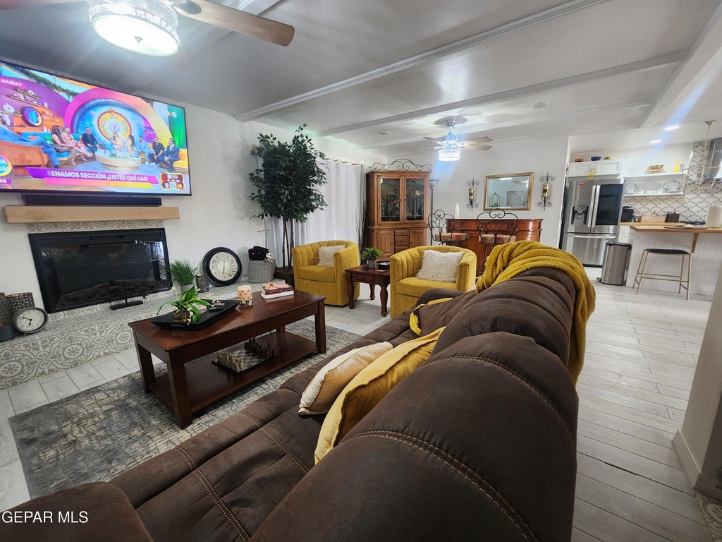 9008 Turrentine Drive - Photo 3