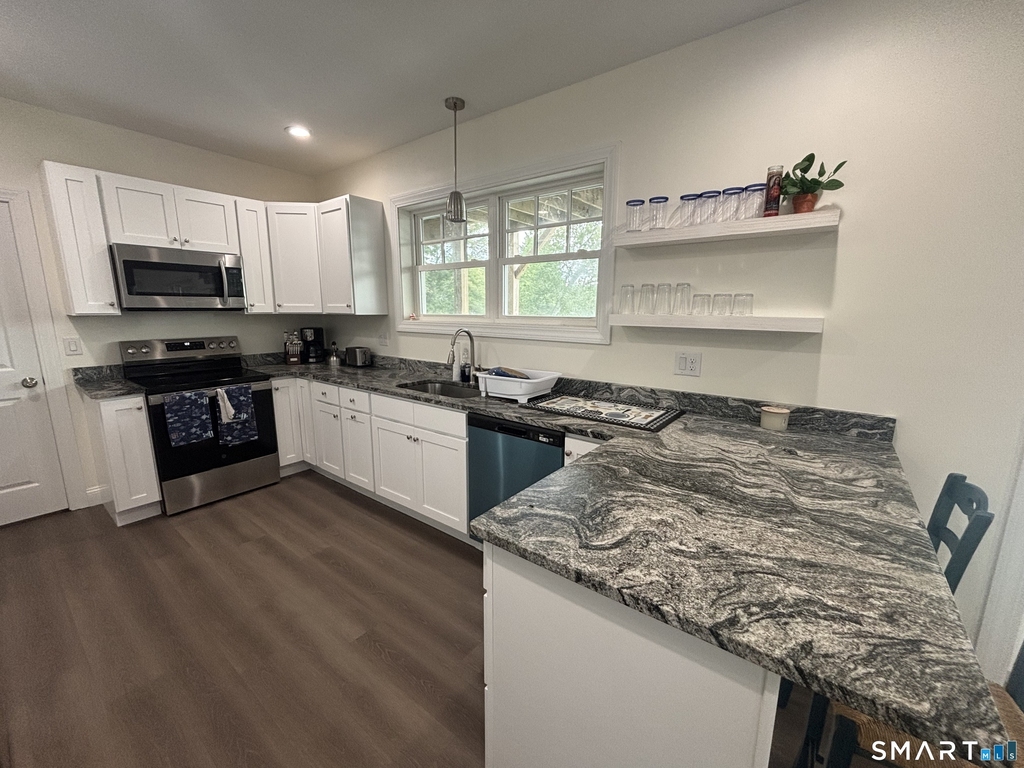 67 Lake Drive - Photo 4