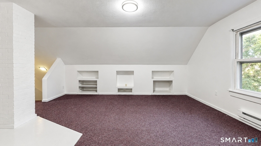 21 Parmalee Avenue - Photo 12