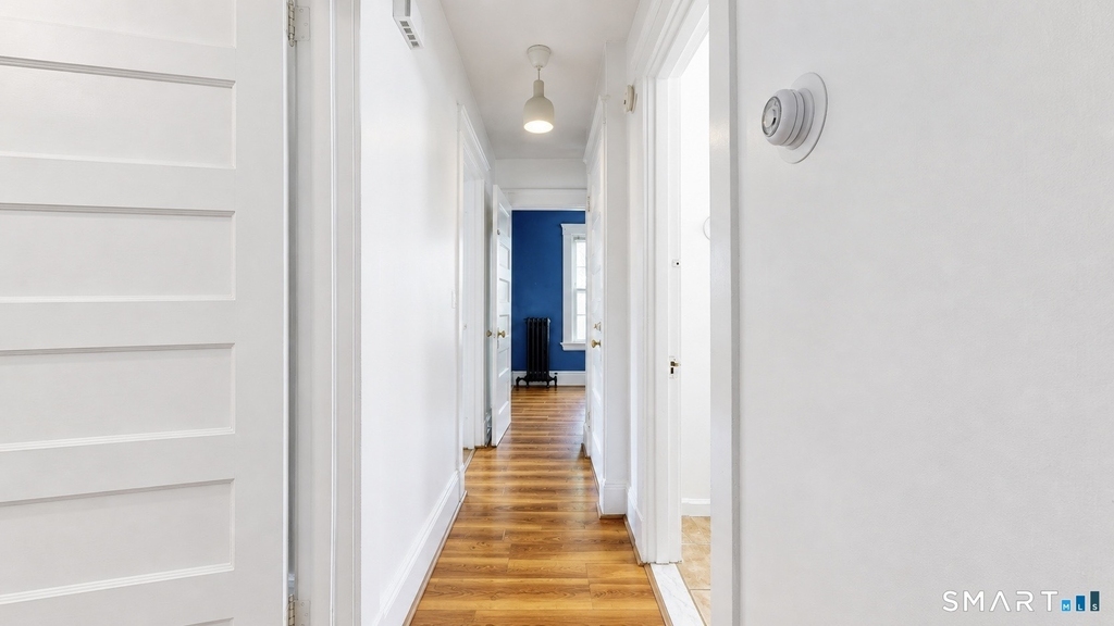 21 Parmalee Avenue - Photo 5