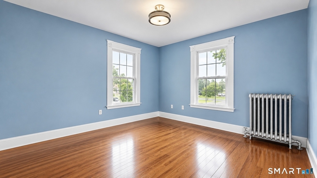21 Parmalee Avenue - Photo 6