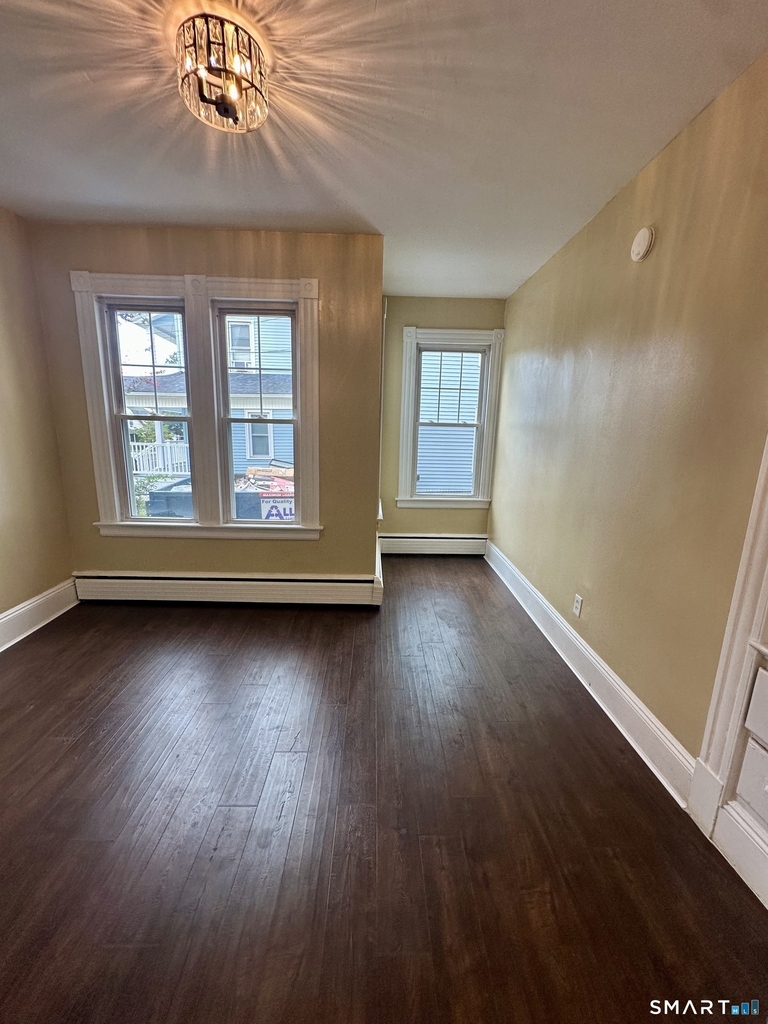 134 Queen Street - Photo 6