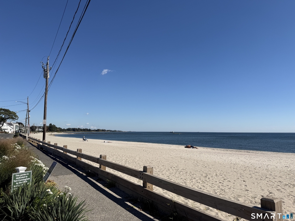 20 Norwalk Avenue - Photo 1