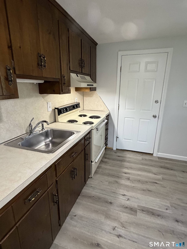 17 Farmington Avenue - Photo 22