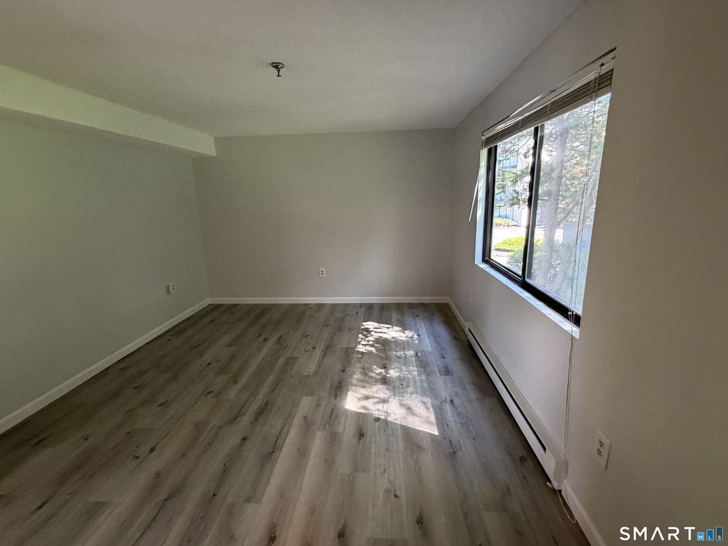 17 Farmington Avenue - Photo 13