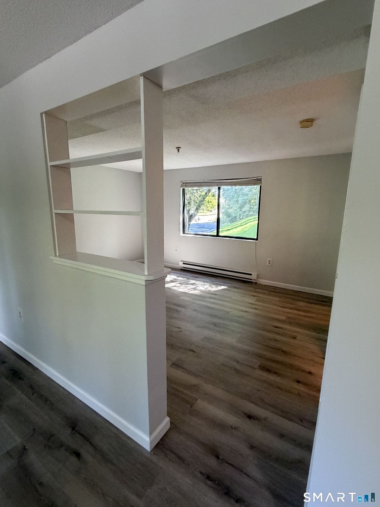 17 Farmington Avenue - Photo 8