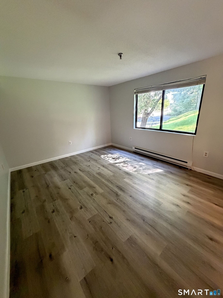 17 Farmington Avenue - Photo 11