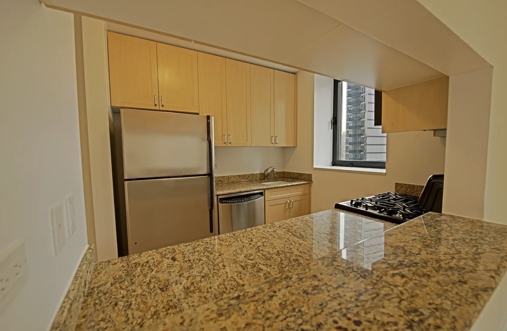 9th Ave & West 48th Street - Photo 3
