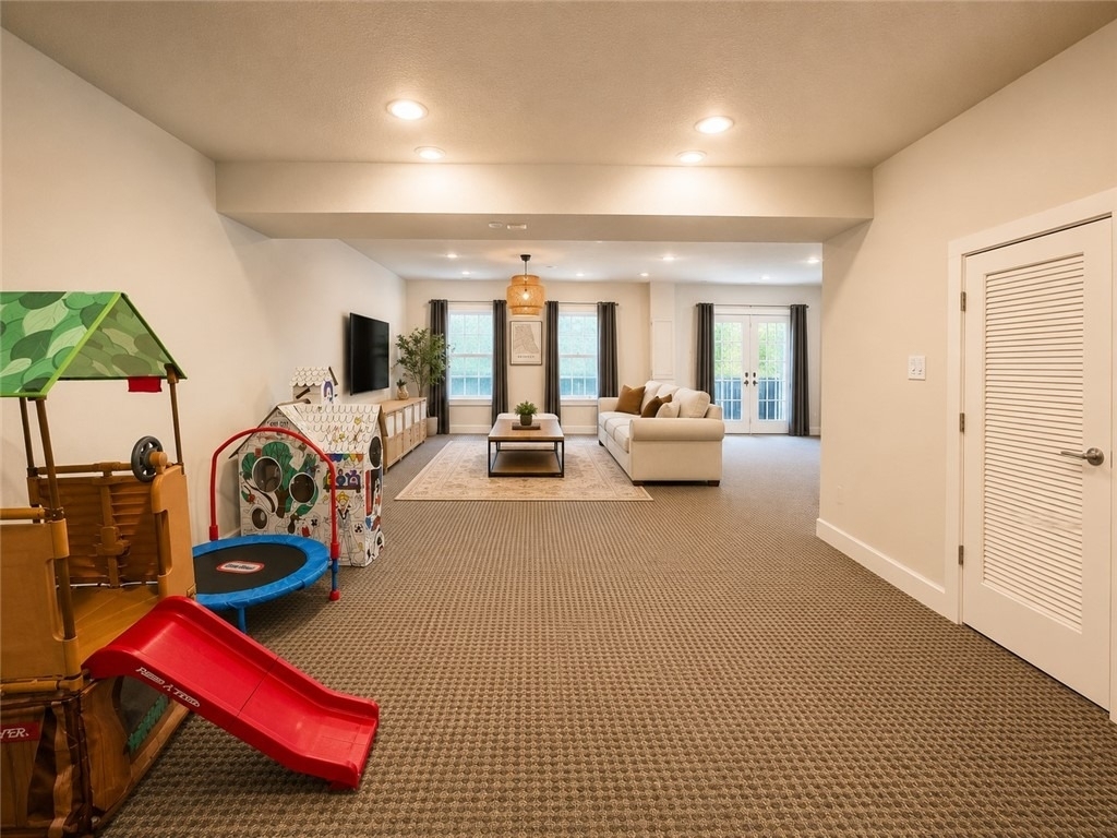 4303 Spruce Rd - Photo 38