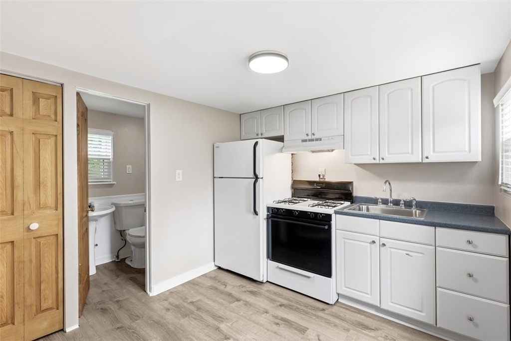 424 Glenfield Road - Photo 10