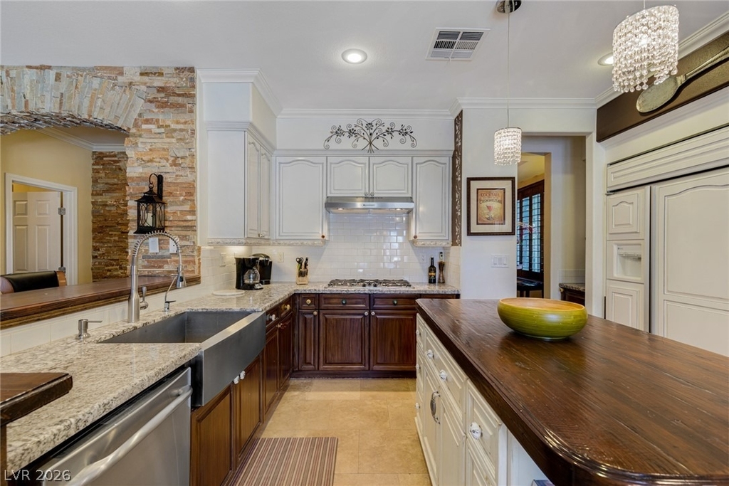 724 Pinnacle Heights Lane - Photo 19