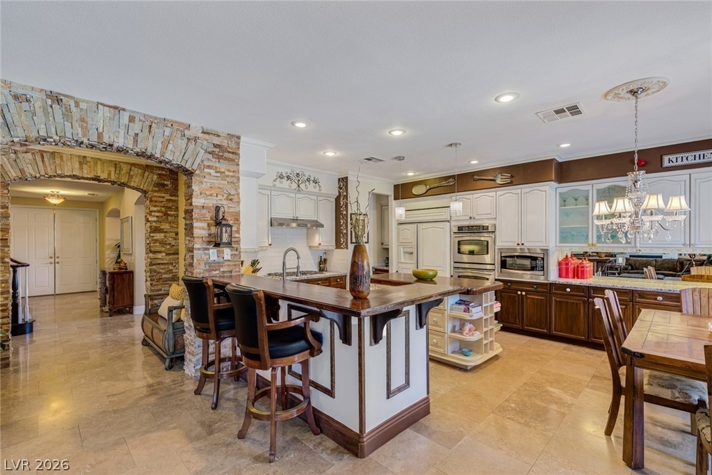 724 Pinnacle Heights Lane - Photo 17