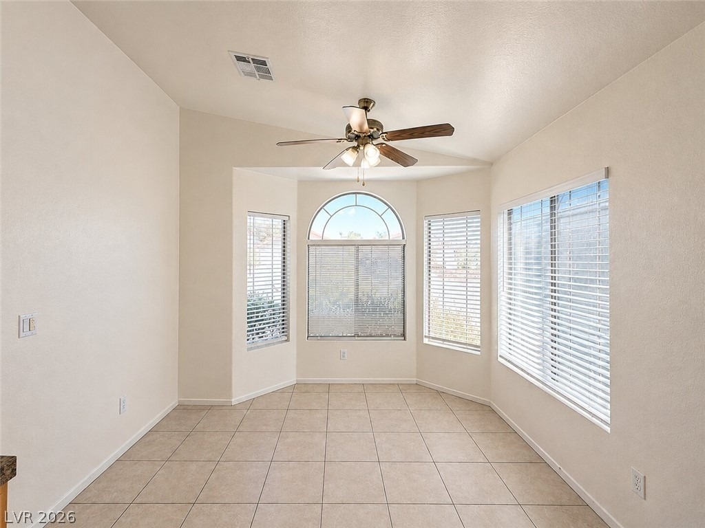 9343 W Viking Road - Photo 4
