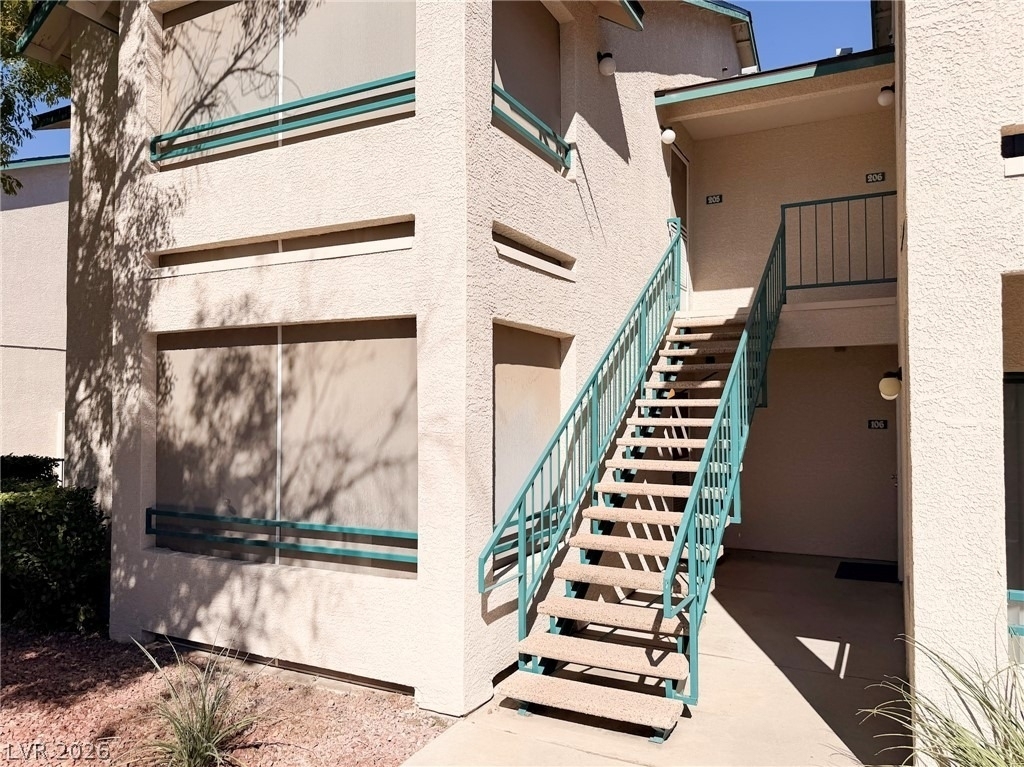 5211 Lindell Road - Photo 16