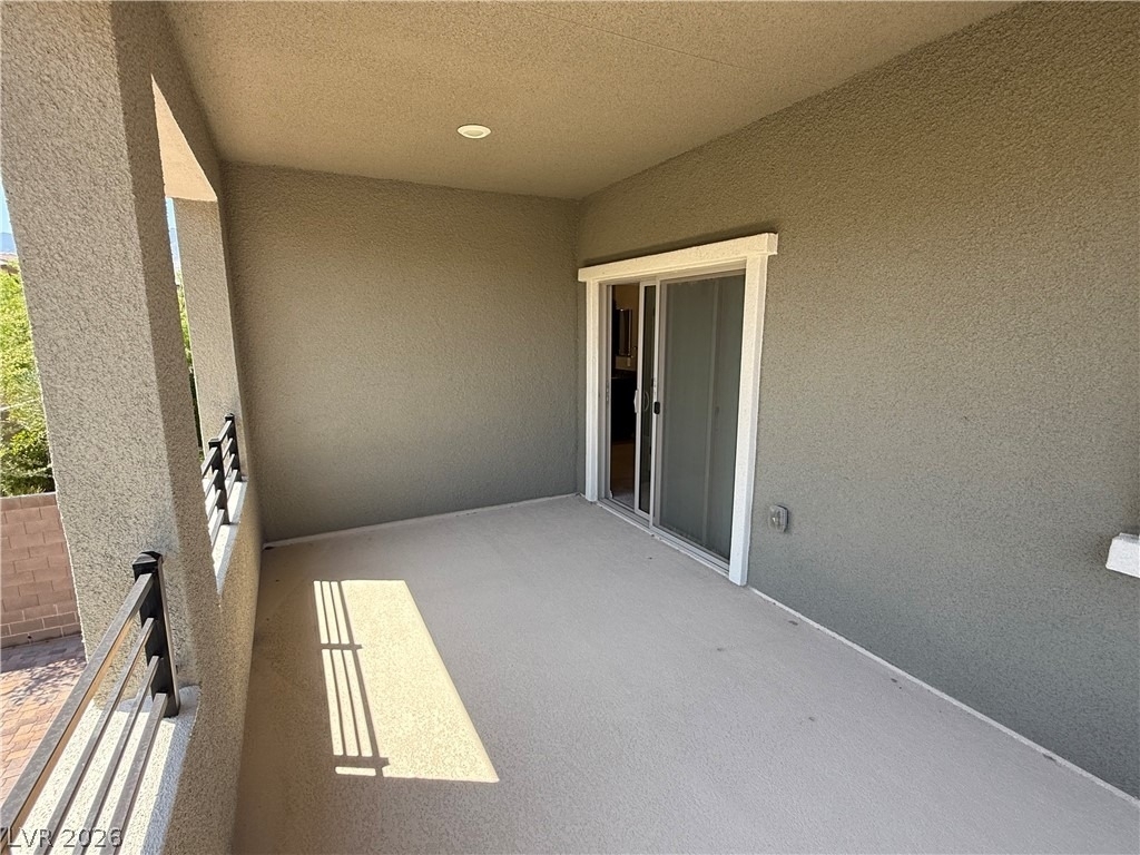 921 Riverlawn Place - Photo 16