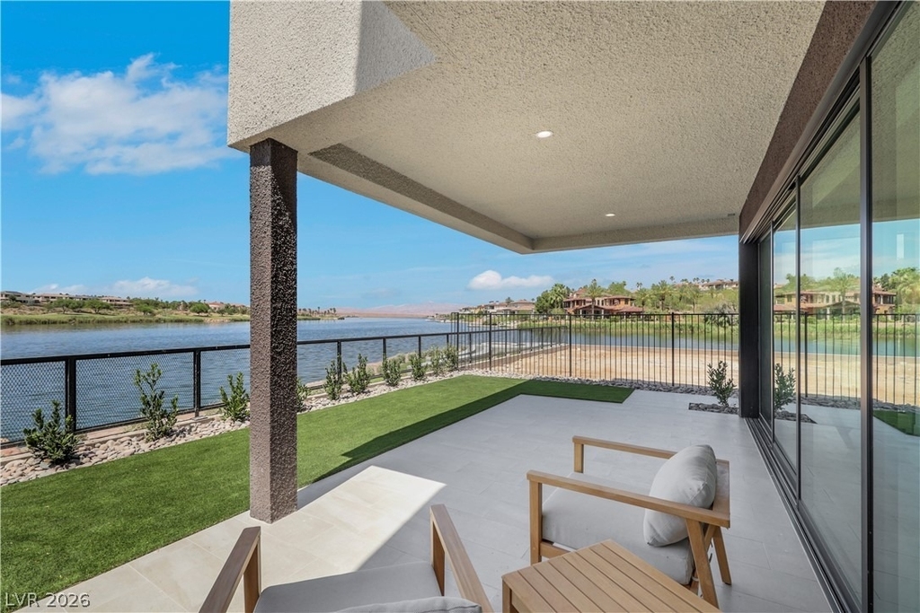 66 Lakefront Drive - Photo 2