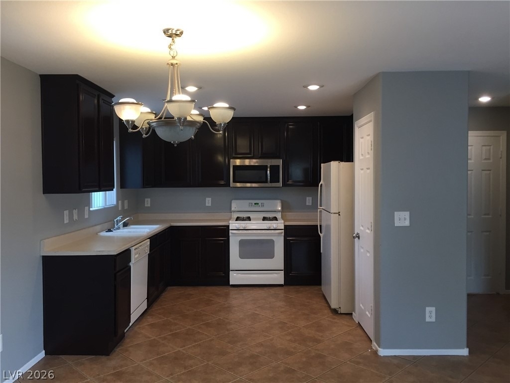 4373 Ruby Treasure Street - Photo 2